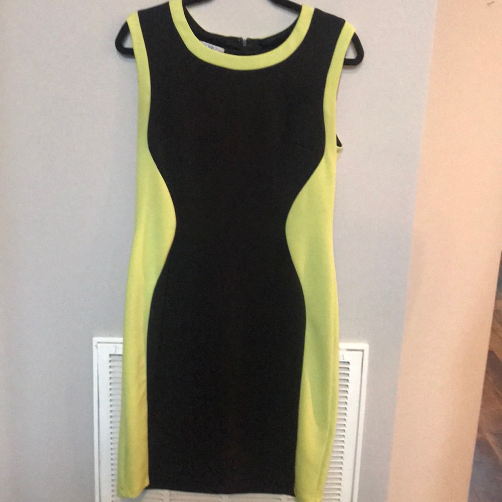 Black and green color block dress